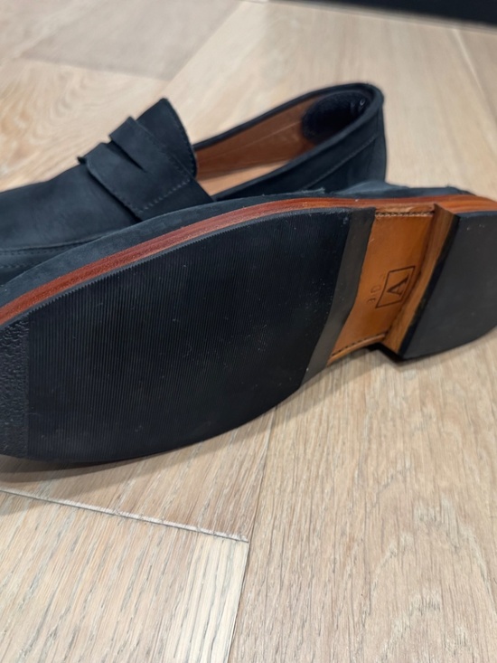 Hand Made Men’s Adelante Leather Loafers (Sz. 9 - original retail $355) main image 5